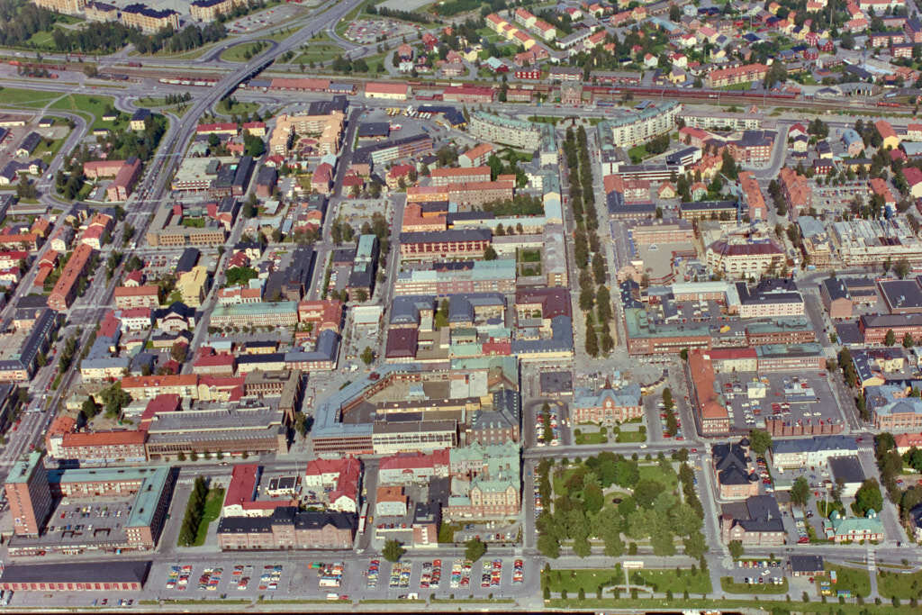 Centrala stan sett från luften år 1985.