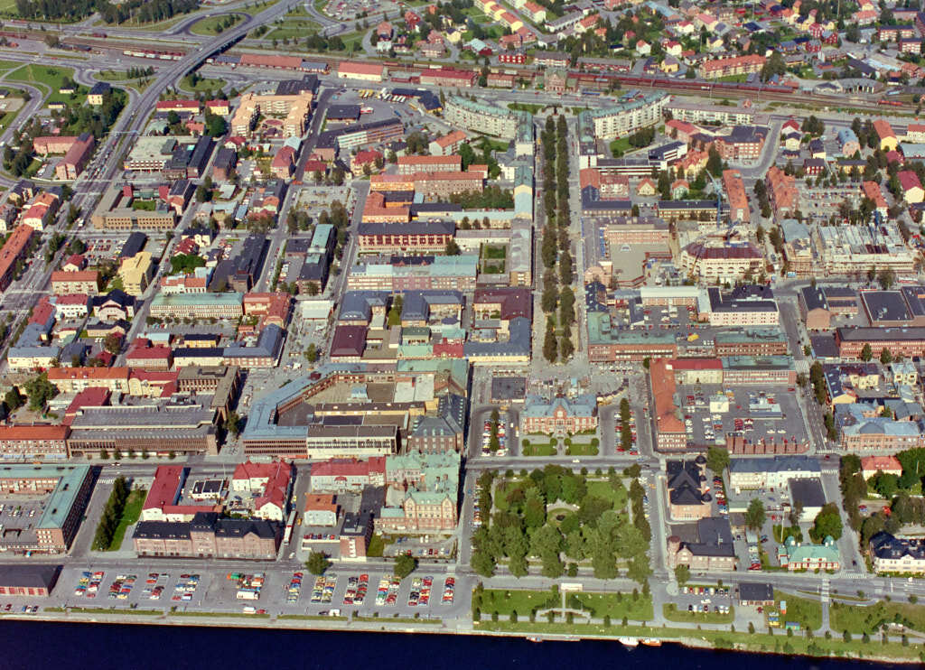 Centrala stan sett från luften år 1985.