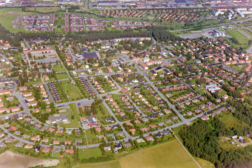 Bilden visar Grisbacka i Umeå år 1985.
