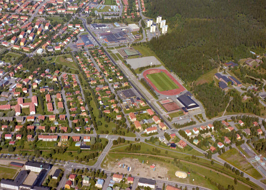 Gammlia och Haga i Umeå sett från luften år 1986.