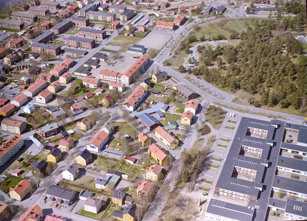 Bilden visar Väat på stan år 1987.