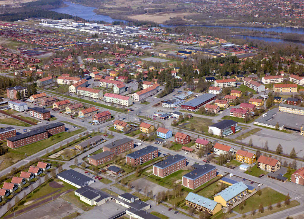 Vy över Teg i Umeå 1987, med fokus på välkända landmärkena som 