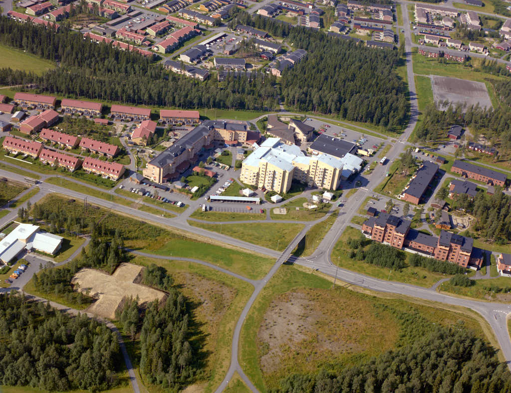 Ersboda i Umeå sett från luften år 1987.