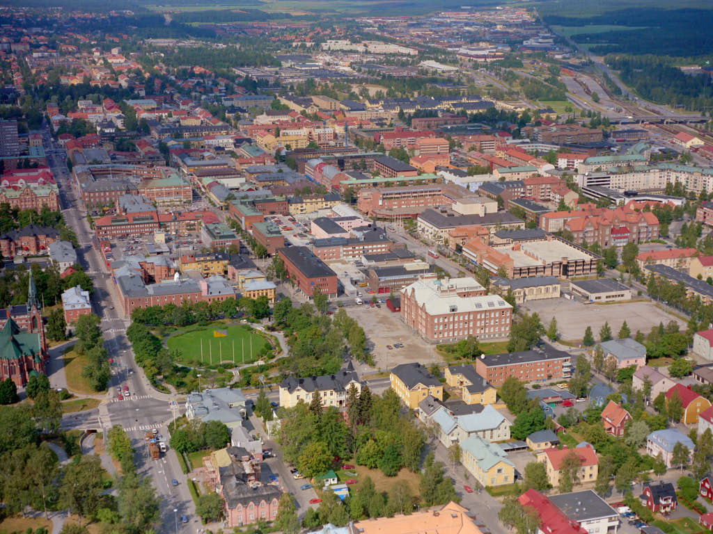 Centrala stan i Umeå sett från luften år 1988.