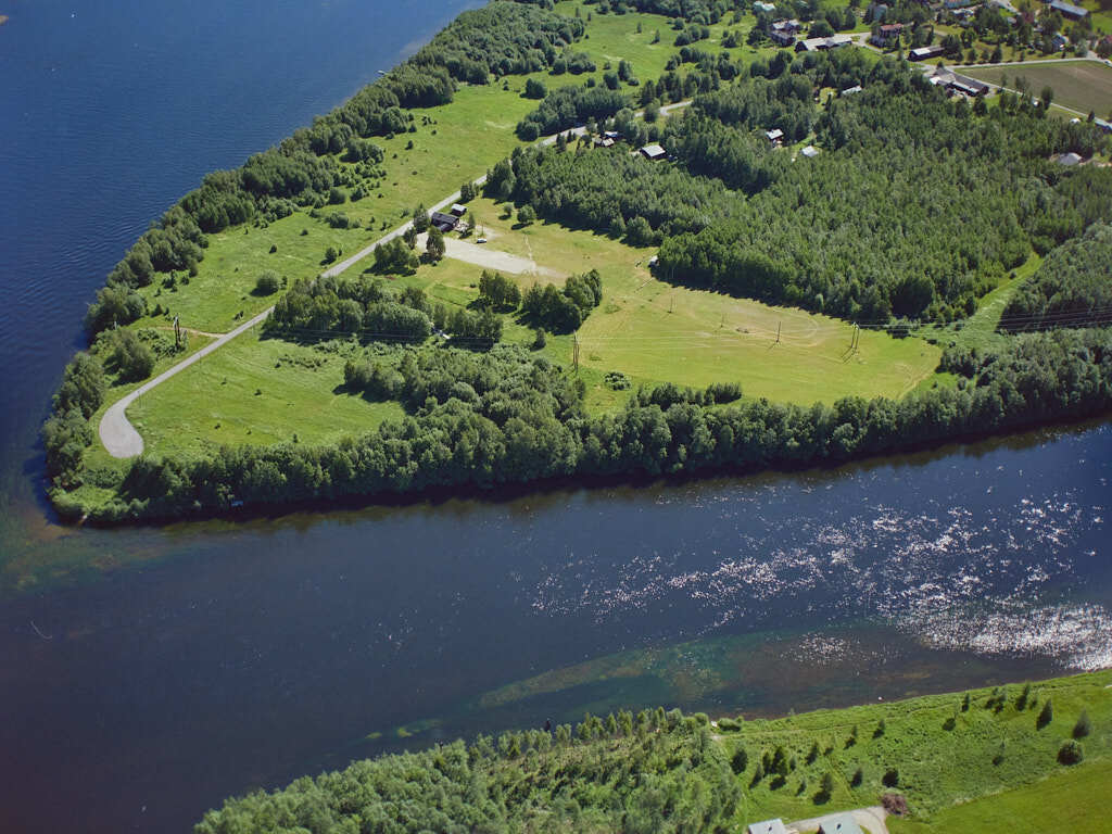 Ön sett från luften år 1989.