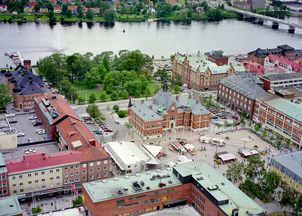 En bild från luften visar Centrala stan år 1989.