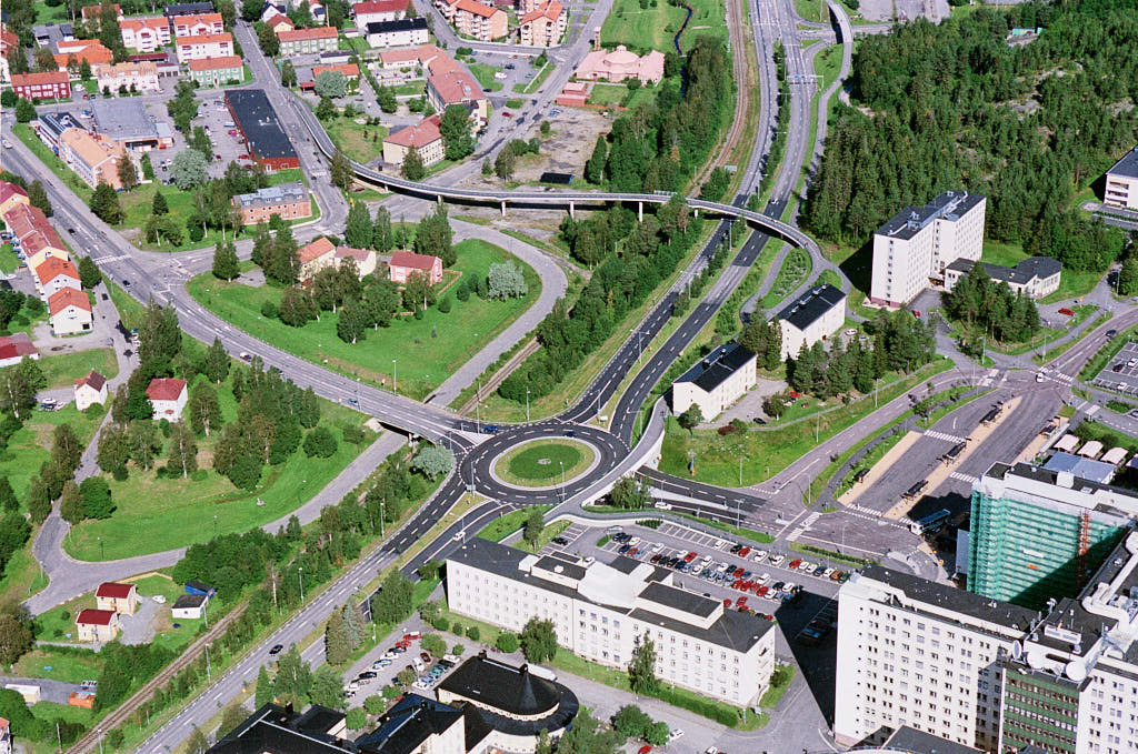 Bilden visar Öbacka i Umeå år 2000.