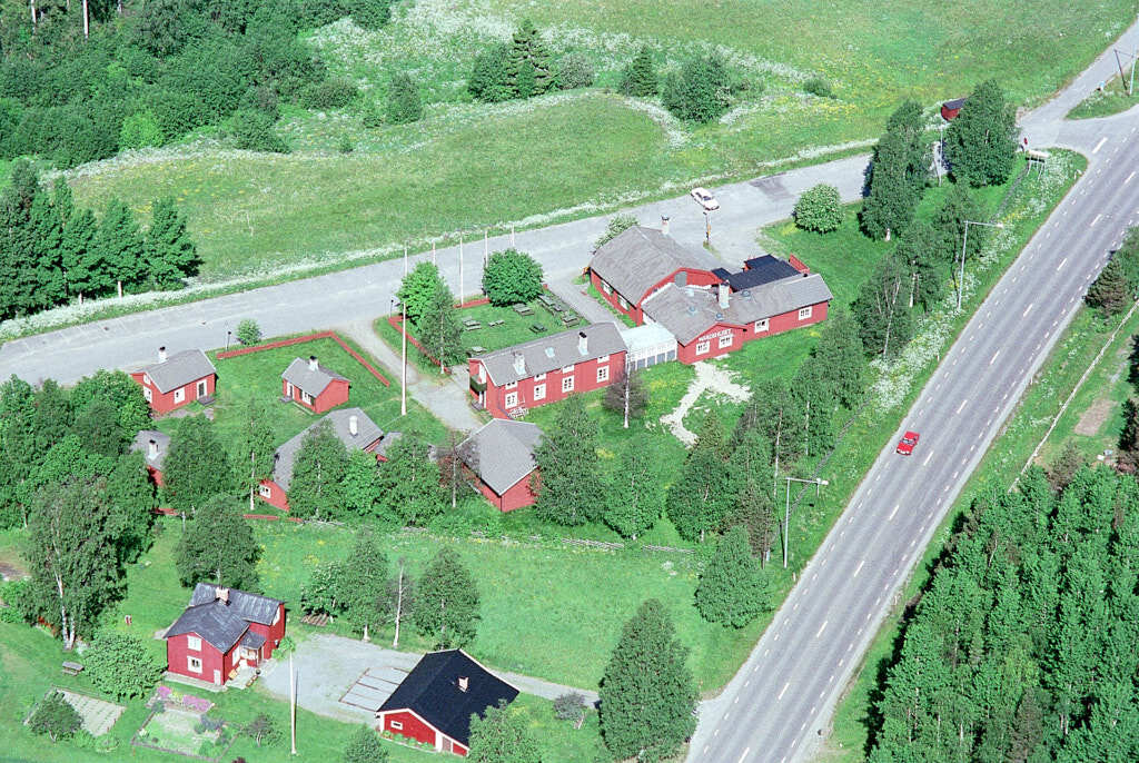 En flygbild som visar Brännland år 2001.