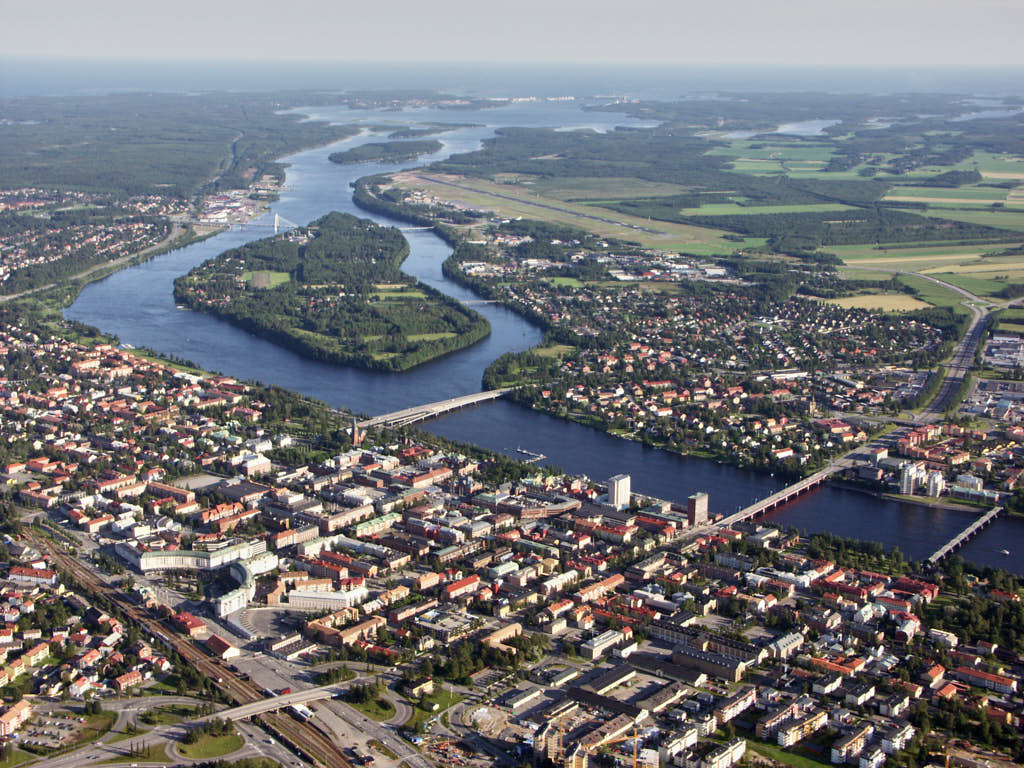 Bilden visar Centrala stan i Umeå år 2004.
