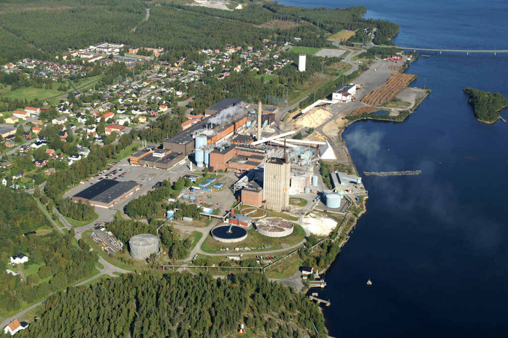 Vy över Obbola 2005, med fokus på välkända landmärkena som 