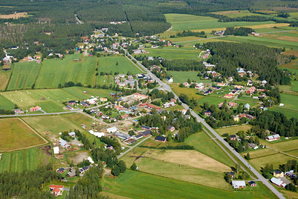 Hissjö sett från luften år 2008.