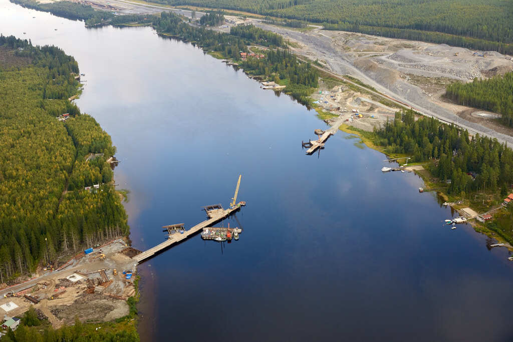 Ett flygbild av Storsandskär och Botniabanan år 2008.