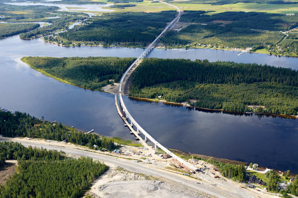 Bilden av Storsandskär från 2009, som togs från luften, ger oss en unik möjlighet att se platsen på ett sätt som sällan är möjligt.