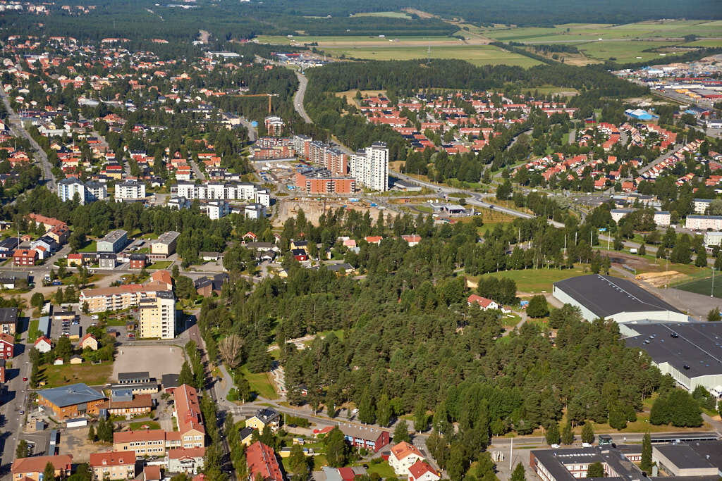 Väst på stan och Sandåkern sett från luften år 2015.