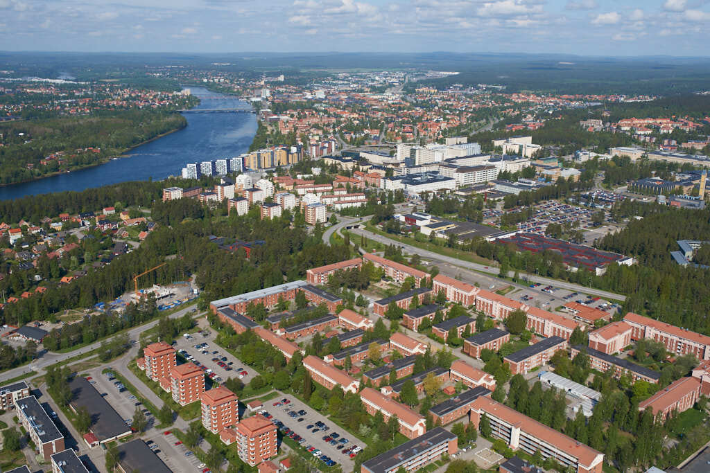 Bilden av Ålidhem från 2016, som togs från luften, ger oss en unik möjlighet att se platsen på ett sätt som sällan är möjligt.