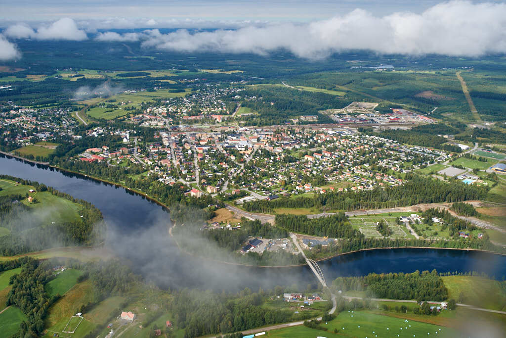 Här kan du se 2016 års flygbild över Vännäs. 