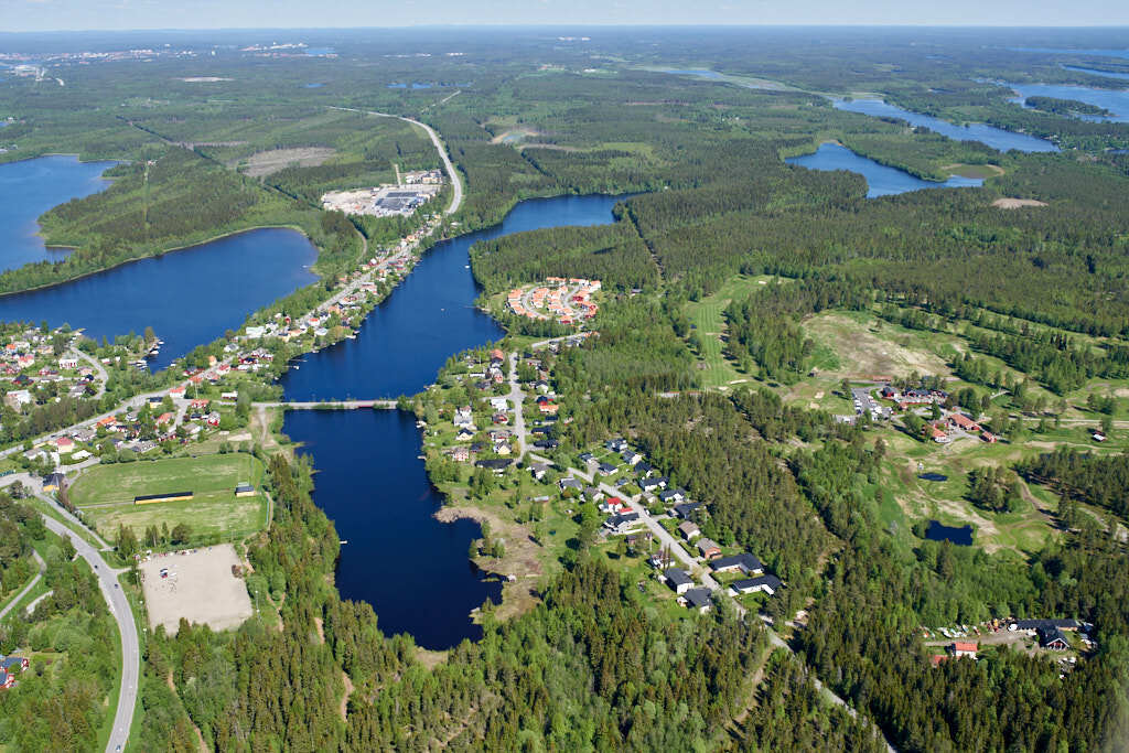 En flygbild som visar Holmsund år 2017.