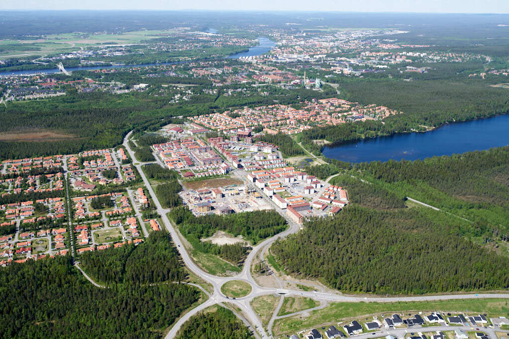 Tomtebo sett från luften år 2017.