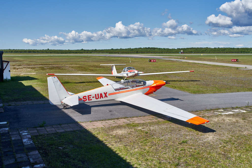 En flygbild som visar Fornier och Grob 109b år 2017.