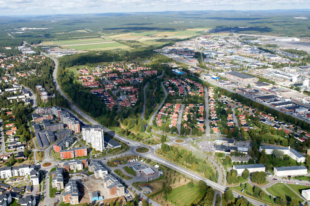 Här kan du se 2017 års flygbild över Sandåkern och Rödäng. 