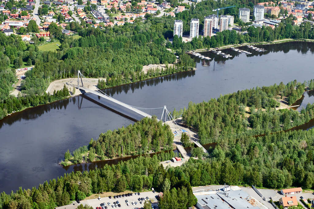 Lundabron, Böle och Väst på stan sett från luften år 2020.