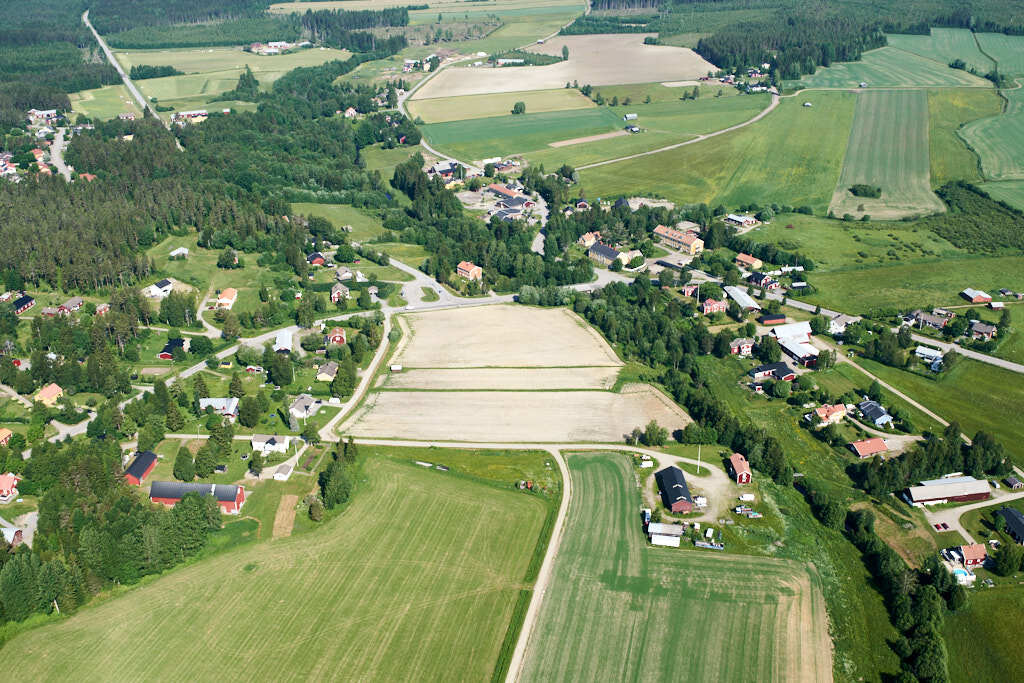 Bilden av Flurkmark från 2022, som togs från luften, ger oss en unik möjlighet att se platsen på ett sätt som sällan är möjligt.
