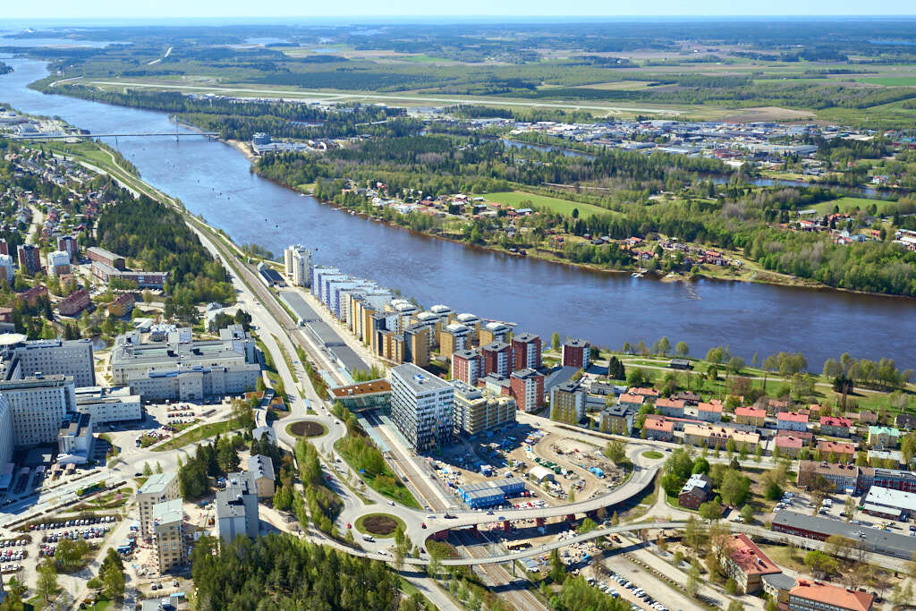 En flygbild som visar Öbacka år 2024.