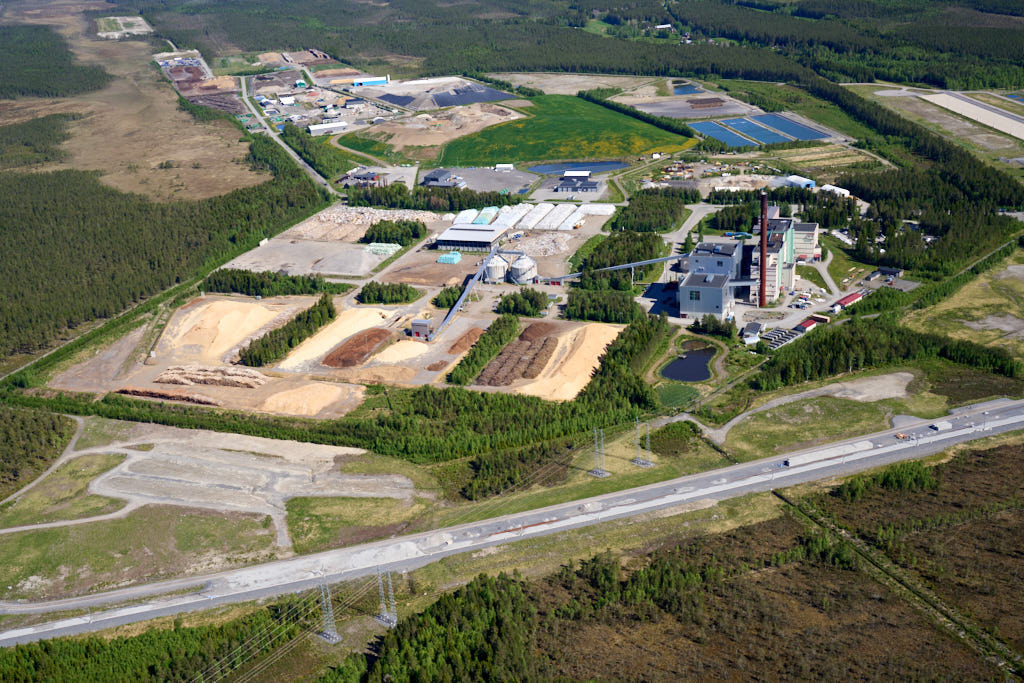En bild av Dåva i Umeå år 2026. Det erbjuder oss en helt annan möjlighet att få en djupare och mer detaljerad inblick i denna plats än vad vi normalt kan uppleva från marknivå.