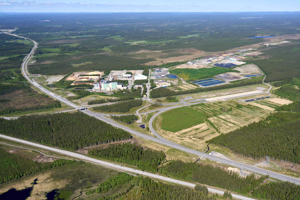 En bild av Dåva i Umeå år 2026. Det erbjuder oss en helt annan möjlighet att få en djupare och mer detaljerad inblick i denna plats än vad vi normalt kan uppleva från marknivå.