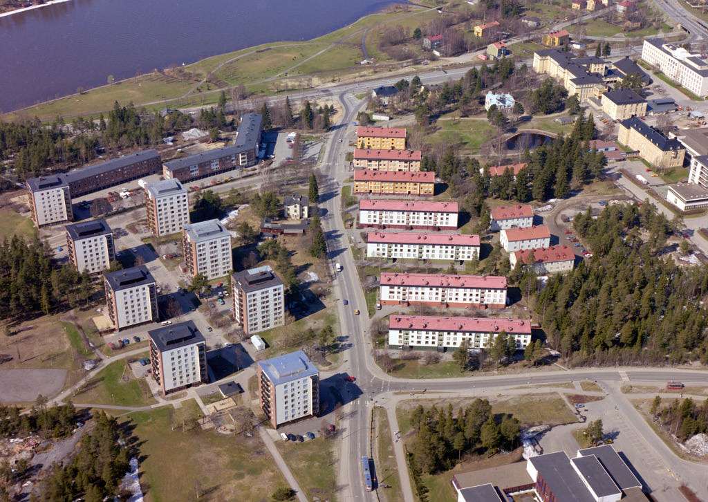 Vy över Ålidbacken och Sofiehem i Umeå 2026, med fokus på välkända landmärkena som 